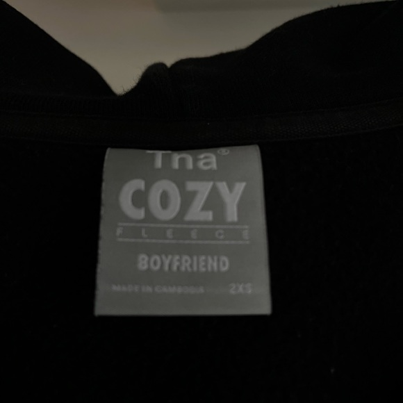 Aritzia Tna Cozy Fleece Boyfriend Zip Up Hoodie in Black Size 2XS - Picture 7 of 14